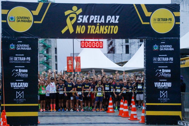 Corrida CG 5K PELA PAZ NO TRÂNSITO 01